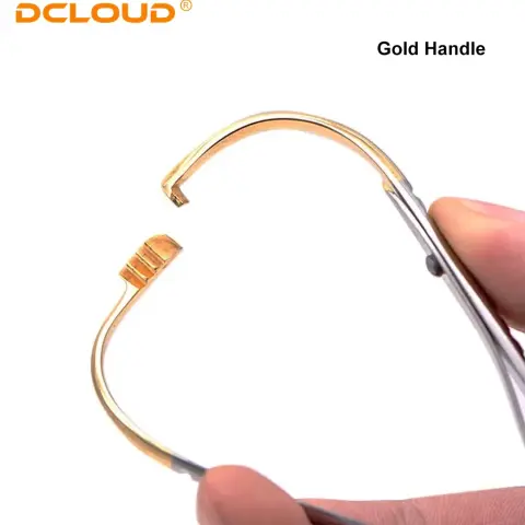 Mathieu Needle Holder, Gold-Plated Handle, 14cm · Image 2